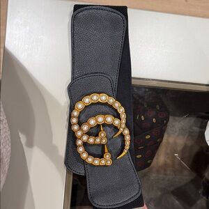 Be Inspired Elegant Black Belt with Gold Pearl Buckle